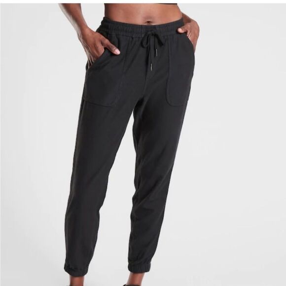 Athleta Farallon Jogger size 2 Faded Black - Picture 1 of 12